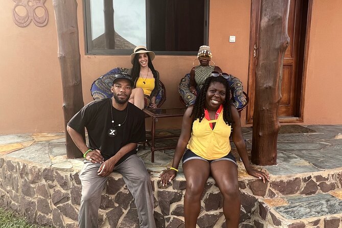 3 Days Accra City Tour & Cape Coast Tour - Guides, customization, and the private format