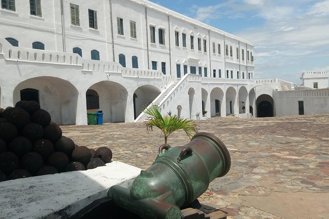 7 Hours Cape Coast Tour From Accra - The Door Of No Return