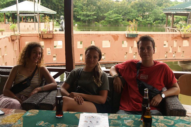 7days/6nights Eco Tourism - Day seven: The slave route, castles, and Kakum