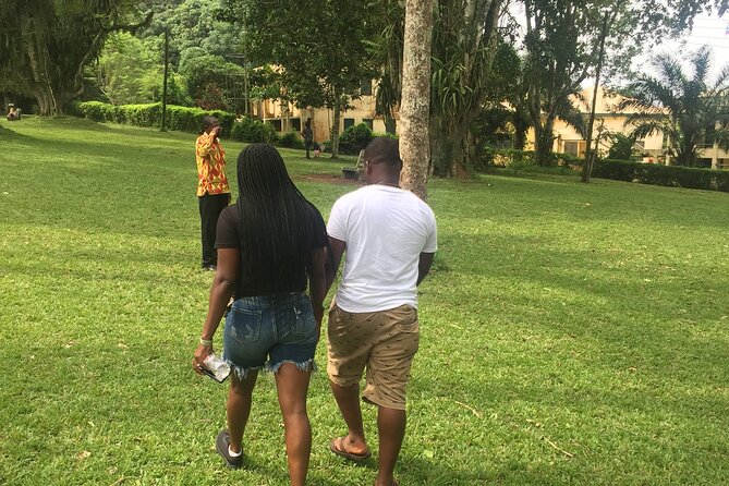 Aburi Gardens and Tetteh Quarshie Farms - The guide can make or break the day