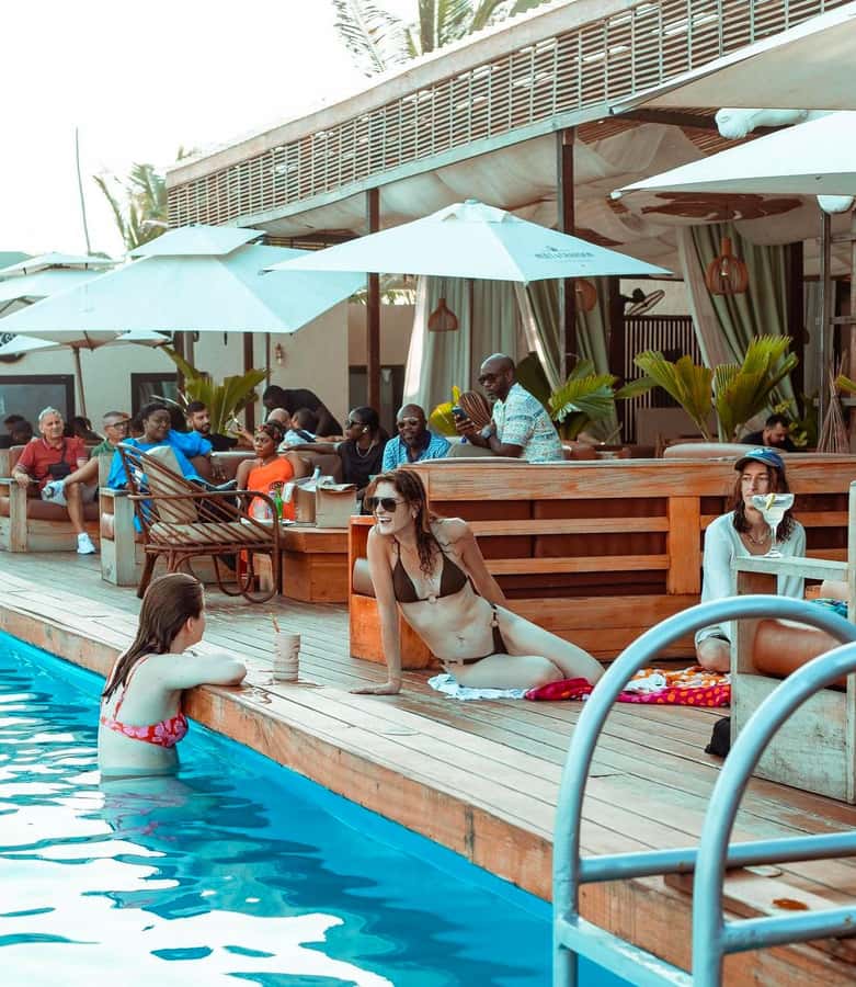 Accra Beachfront Experience: Sun Sand Calm & Lunch - Starting from Osu and heading toward Labadi Beach
