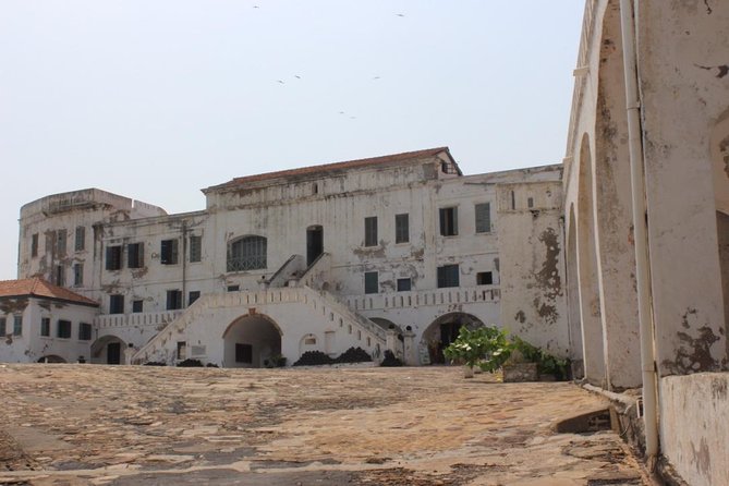 Accra- Cape Coast Tour - Day One: Accra’s landmarks in an eight-hour circuit