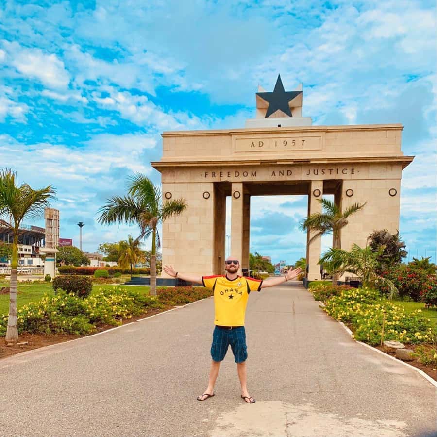 Accra: City Highlights Half-day Guided Tour with Transfers - How Much Guide Support Should You Expect?