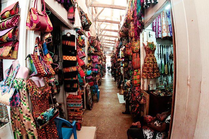 Accra City Tour With Drumming & Dancing Lessons - What the private vehicle adds