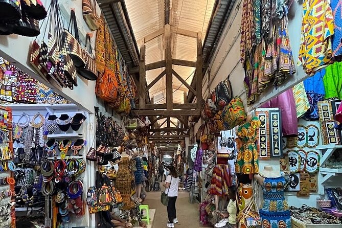 Accra Explored: A Full-Day Private City Tour for Culture Seekers - The National Museum’s early Ghana collection