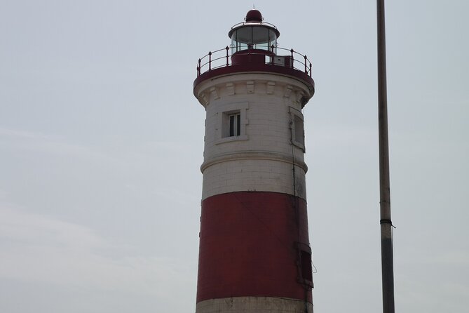 Accra Guided City Tour Experience - Center for National Culture is the best shopping stop