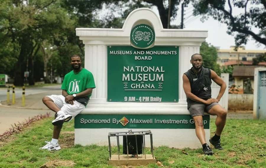 Accra: Guided City Tour with Snacks, Free eBook & Souvenir - Jamestown Lighthouse and old Accra
