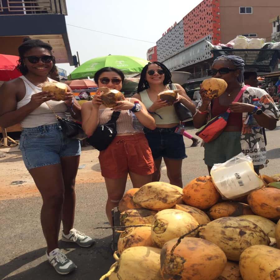 Accra Street Food Tour: Makola Market Tour With Full Lunch - Why this food walk makes sense in Accra