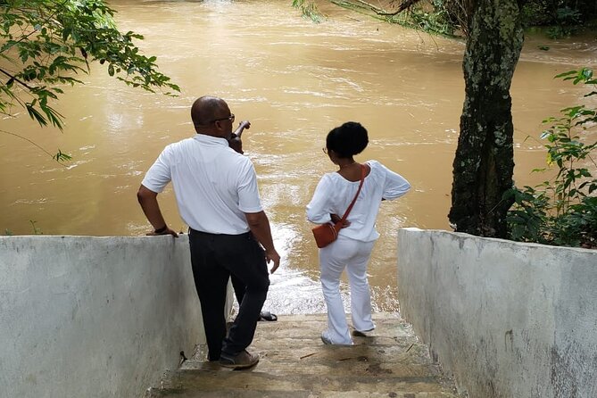 Ancestral and Slave History Tours in Cape Coast - A private guide can change the day