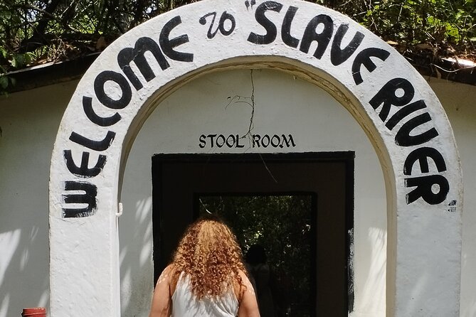 Assin Manso Slaves River and Cape Coast Castle Tour - Assin Manso and the last bath before the coast