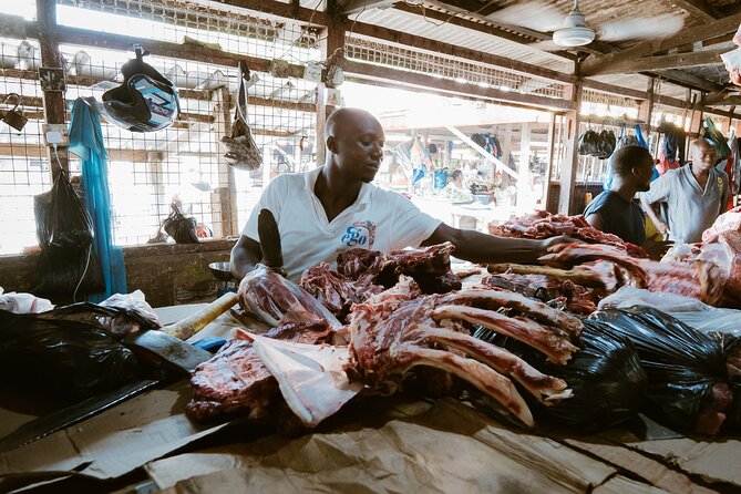 Authentic Ghanaian Cooking Class in Accra - Lunch, tasting, water, and food to take home