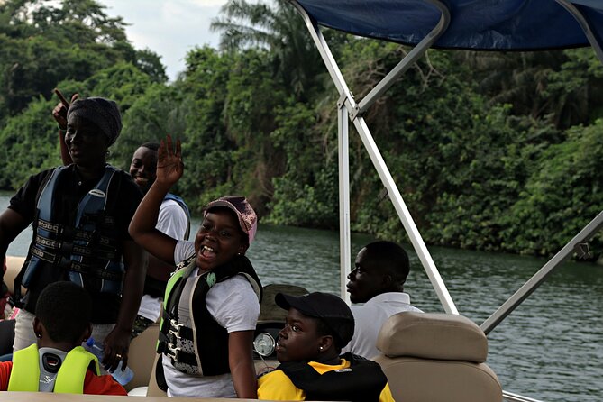 Caves and Cruise Tour in Ghana - Why this Accra day trip works