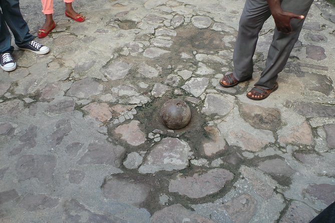 Elmina & Cape Coast Castles Day Trip from Accra - Cape Coast Castle and its underground dungeons