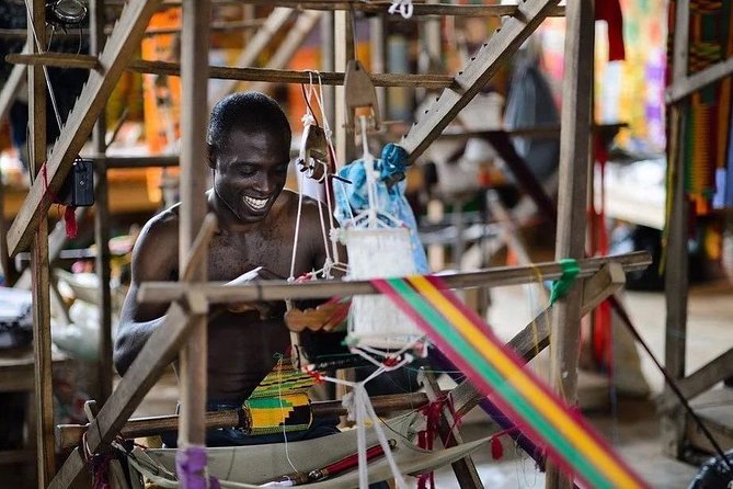 Experience the Culture of Ashanti Kingdom in 5days - Kejetia Market, where Kumasi gets loud
