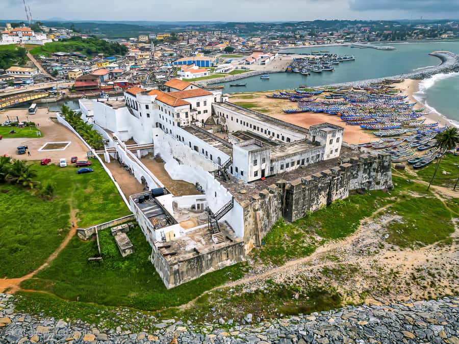 From Accra: Cape Coast, Elmina Castle & Kakum Park Day Tour - Kakum National Park and the seven suspended bridges