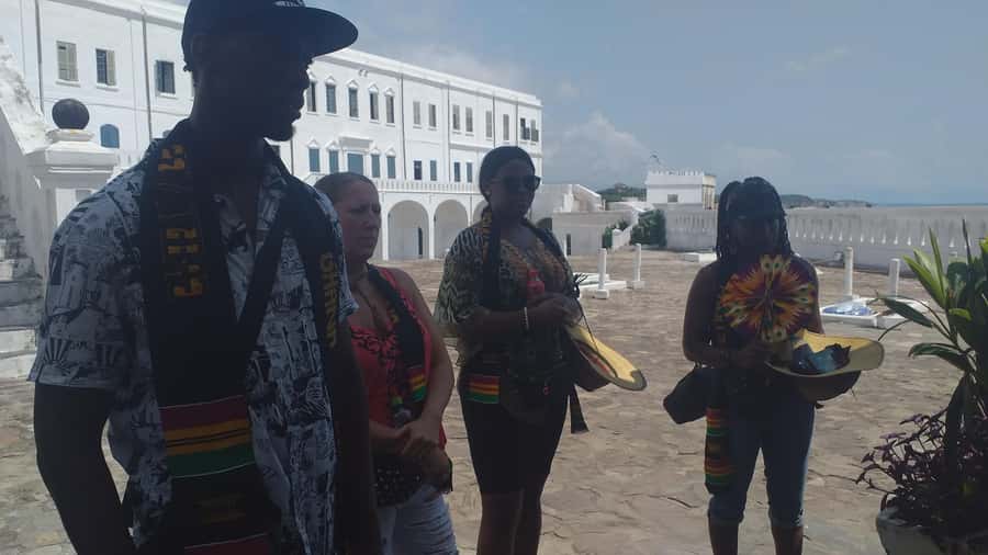 From Accra: Cape Coast Slave Dungeons Heritage Tour & Lunch - Lunch and a welcome pause in the day
