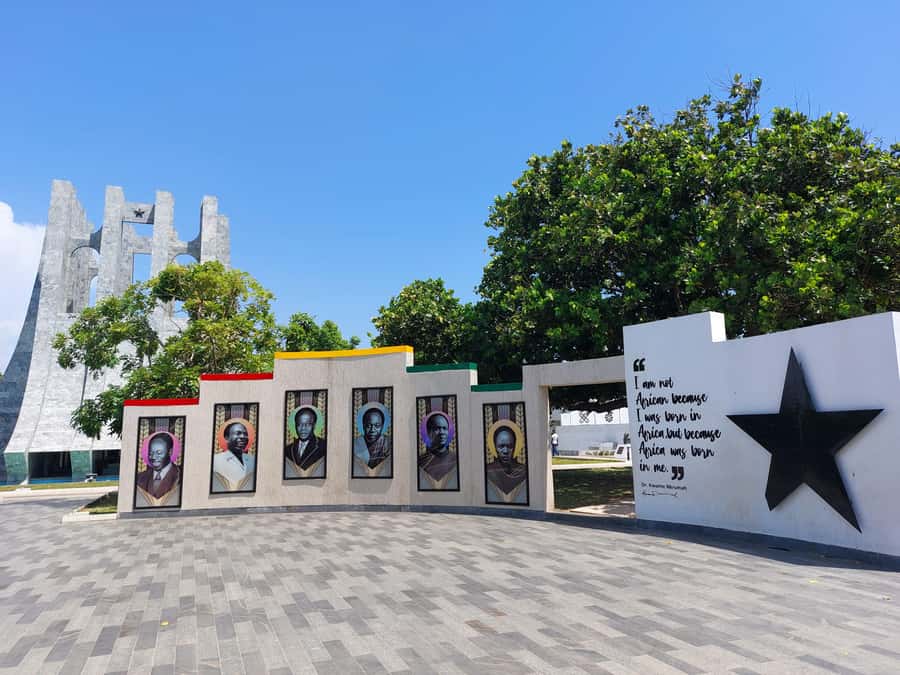 Full-Day Accra City Tour - Seeing Black Star Square