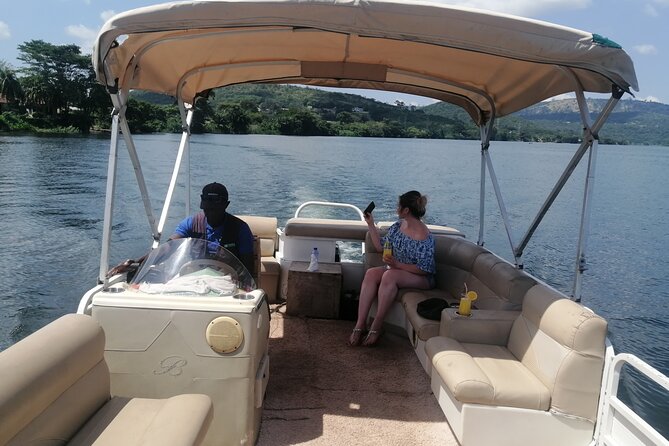 Full-Day Accra Safari and Boat Cruise Private Tour - What the private format really adds