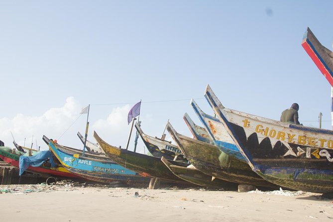 Half-day Accra Guided Tour - Jamestown: British, Dutch, and Brazilian Accra