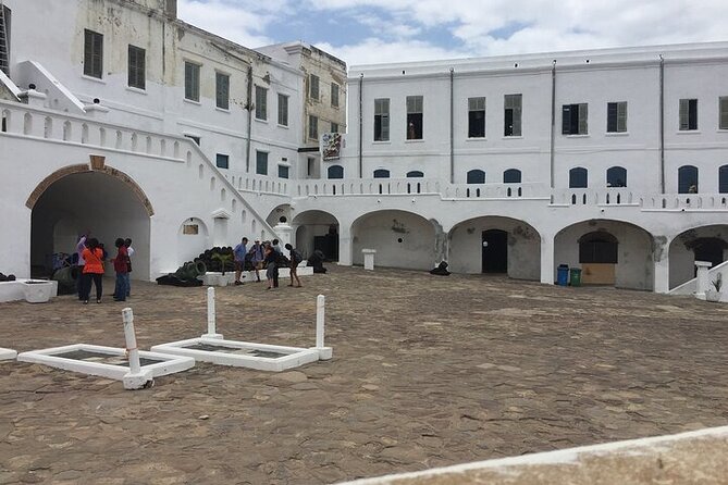 Historical Day Tour to Cape Coast, Elmina and Kakum - Who will get the most from this experience