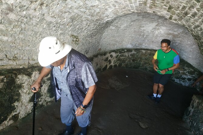 Immersive Ghana Slave History Day Tour in Cape Coast & Elmina - Kakum National Park and the 130-foot canopy walkway