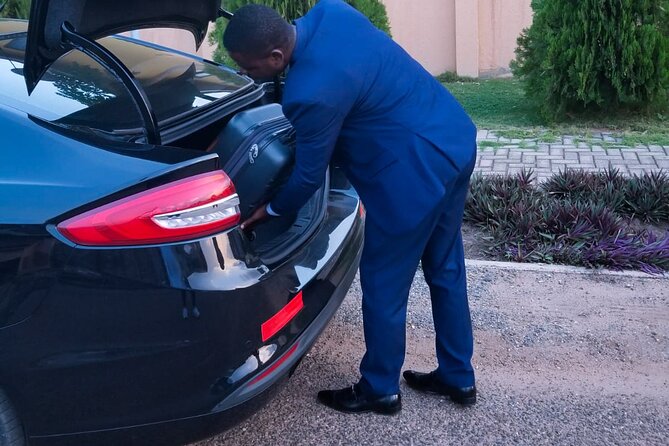 KANDID GH transportation (h d s) - The Human Side: Nathan’s Professional Service
