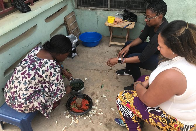 Kejetia Market Tour and Traditional Food Cooking Class. - Why this Kumasi tour works so well