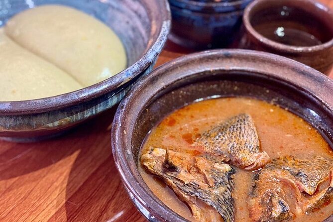 Local Ghanaian Food Tasting Tours - A market stop puts Ghanaian food in context