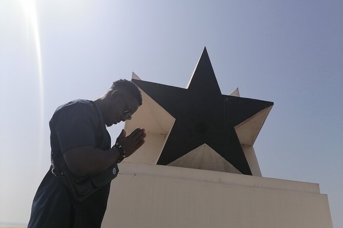 Private Car Service - A half-day in Accra: markets, art, food, and the sea