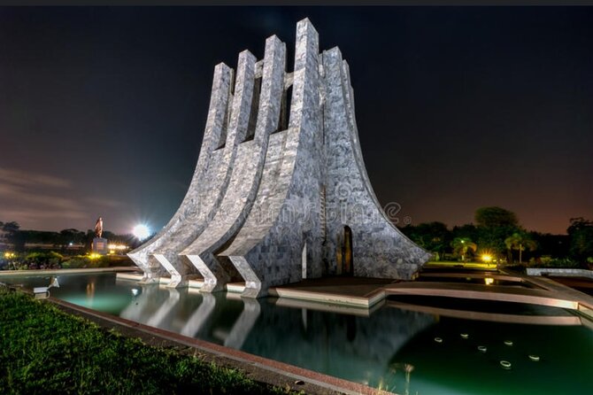 Private Car Transportation in Accra - From the airport to your hotel or Airbnb