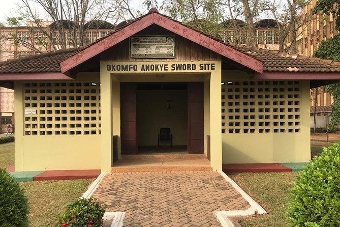 Private Half-Day City Tour of Kumasi with Lunch - Four details that shape the experience