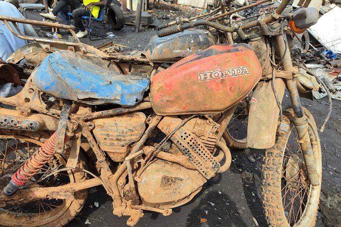 The Agbogbloshie (Accra E-waste and Recycling experience) Private Tour - The drive from Accra to the site