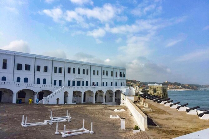 Travel Back In Time(The door of no return) - Elmina Castle and the Door of No Return